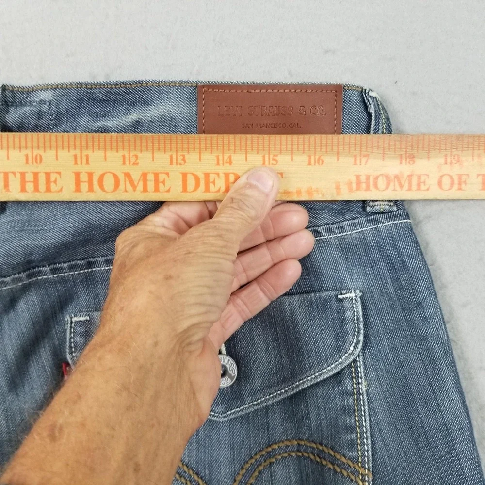 Levis brand levi